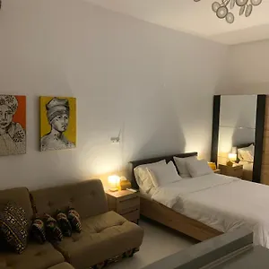 Chez Rima // Tres Chaleureux F1 // Tres Bien Situe Apartment Dakar